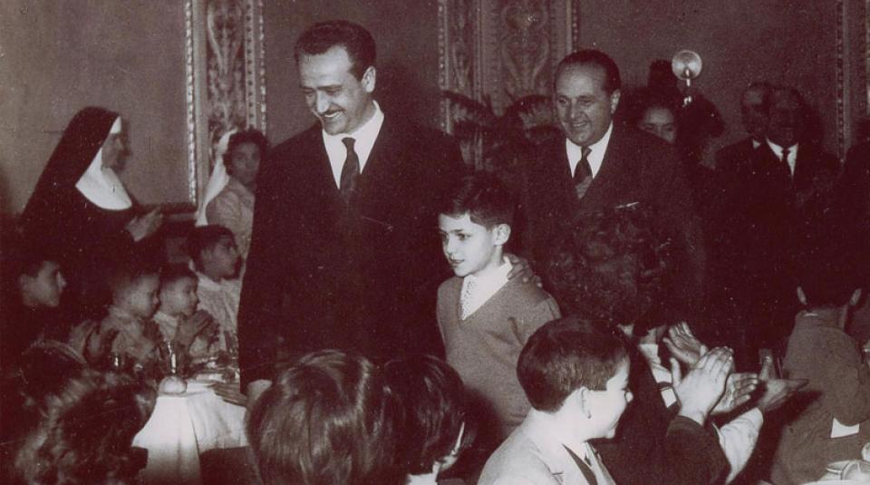 Foto Storiche: Personaggi illustri in visita al Palazzo dei Normanni