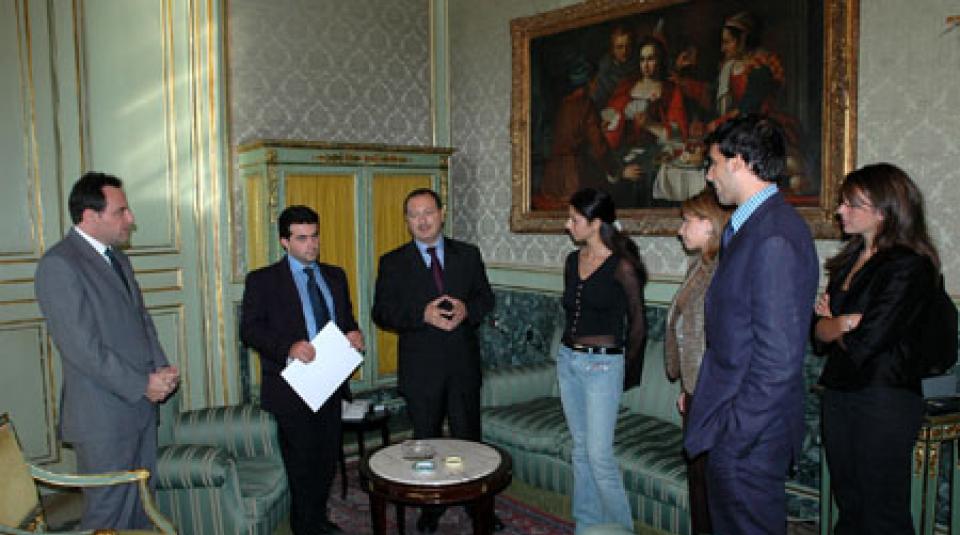 Vice Presidente Fleres incontra stagisti Scienze della Comunicazione