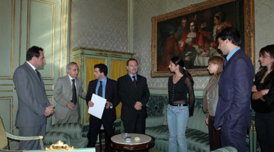 Vice Presidente Fleres incontra stagisti Scienze della Comunicazione