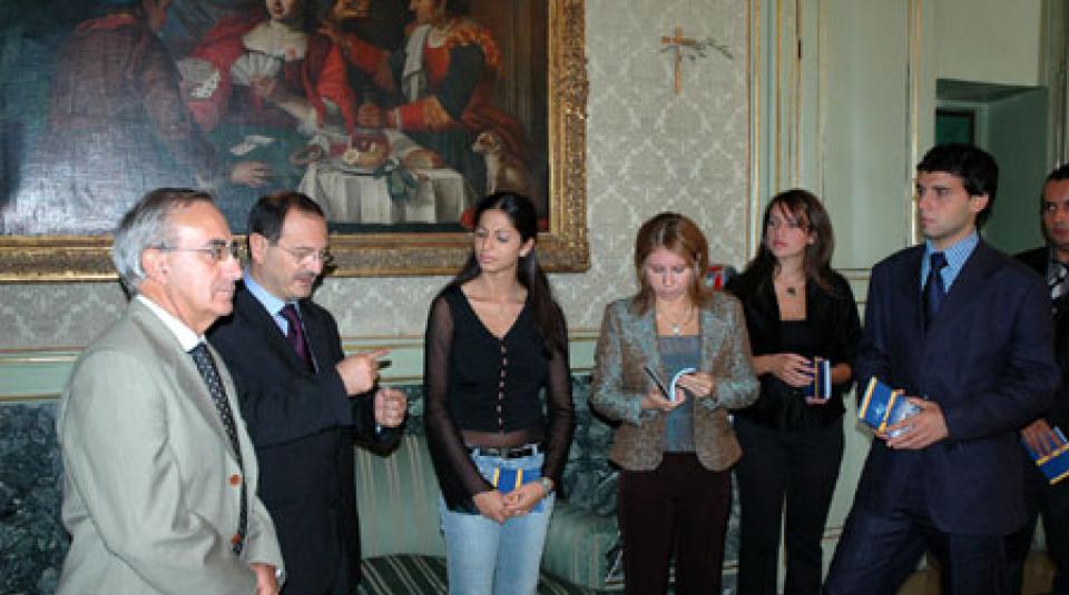 Vice Presidente Fleres incontra stagisti Scienze della Comunicazione