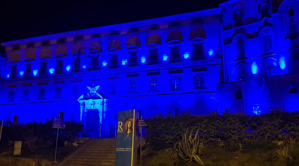 palazzo reale blu22