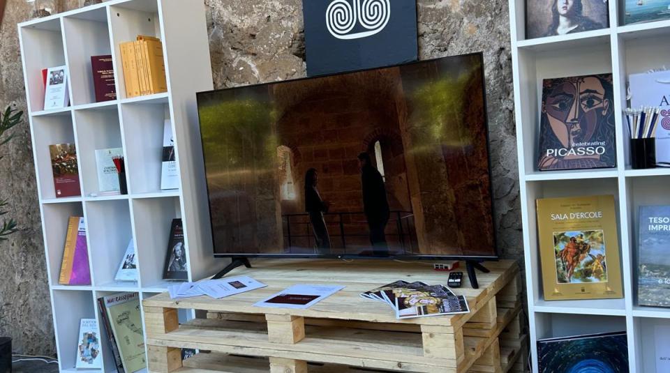 stand espositivo biblioteca dell'Ars 